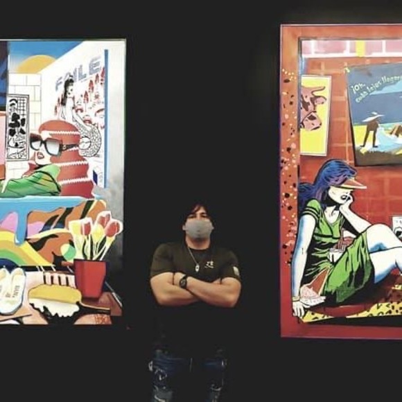 Meet your Posher, Carlos - Picture 1 of 1